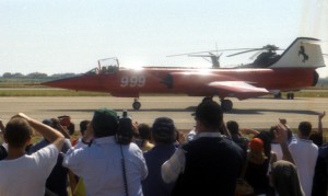 2004.05.30_OpenDay_20.2.F104_999_rolling_2